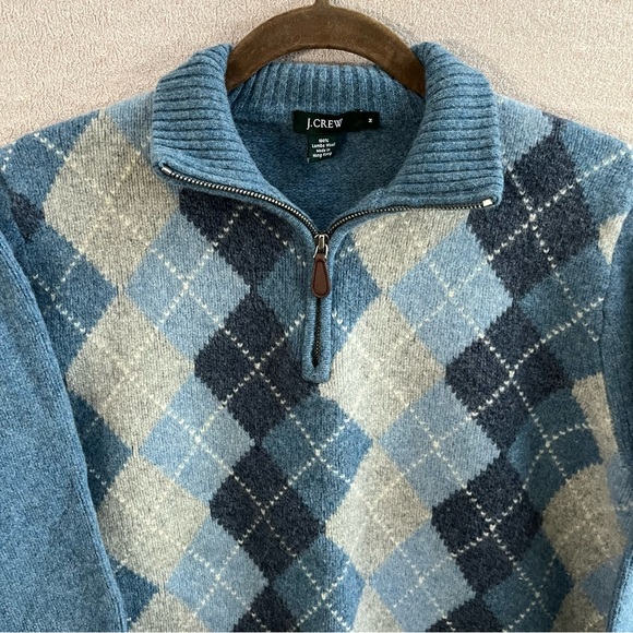 J. Crew 100% Lambs Wool Blue and Gray Argyle Plaid Quarter Zip Sweater Women’s M - Picture 3 of 11